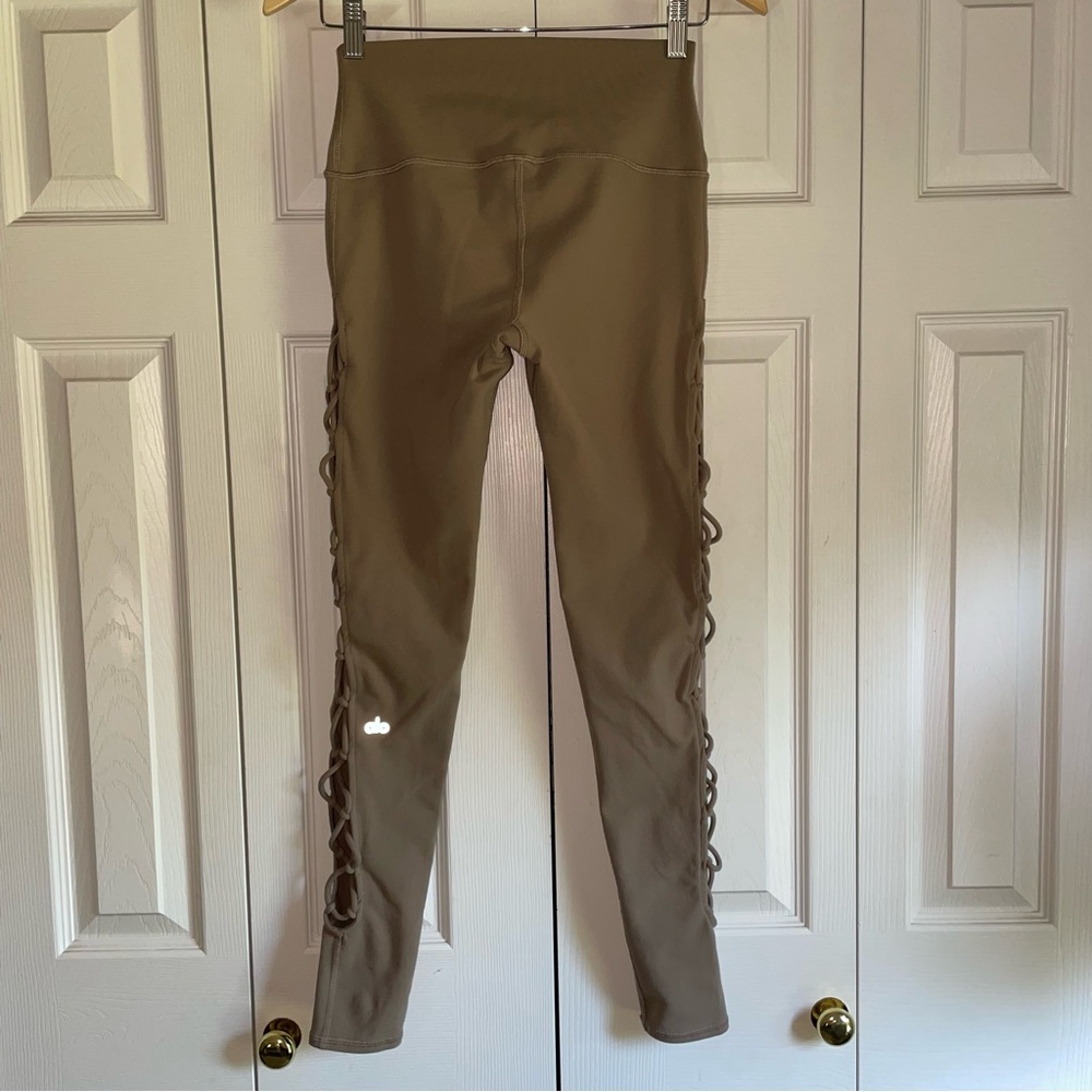 Alo yoga interlace leggings size S